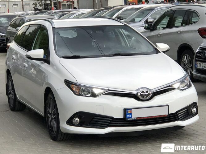 toyota Auris 2017