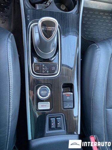 mitsubishi Outlander 2018