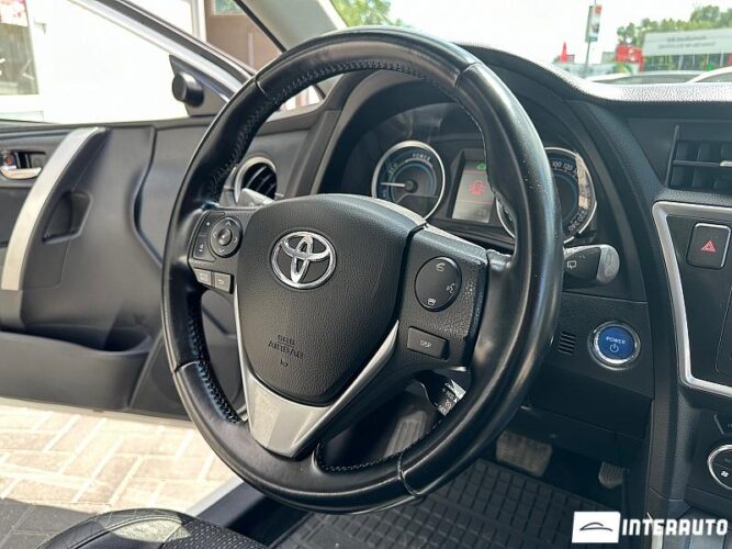toyota Auris 2013