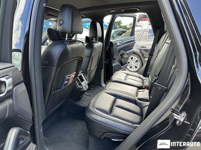 porsche Cayenne 2014