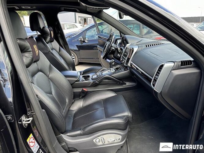 porsche Cayenne 2014