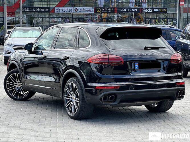 porsche Cayenne 2014