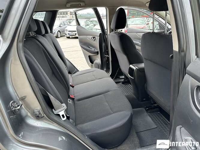 Nissan Qashqai 38 nissan Qashqai 2015