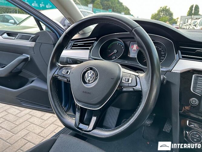 volkswagen Passat GTE 2015