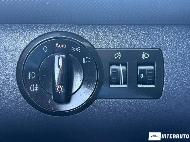 volkswagen Caddy Maxi 2011