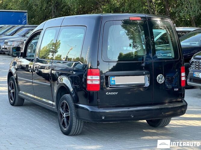volkswagen Caddy Maxi 2011
