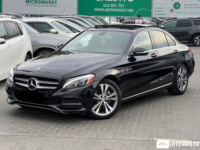 Mercedes C 300 2015 doar la InterAuto