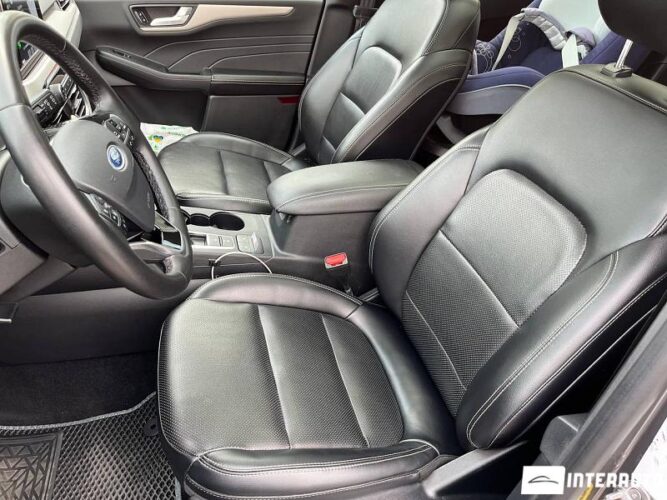 Ford Escape 33 ford Escape 2021