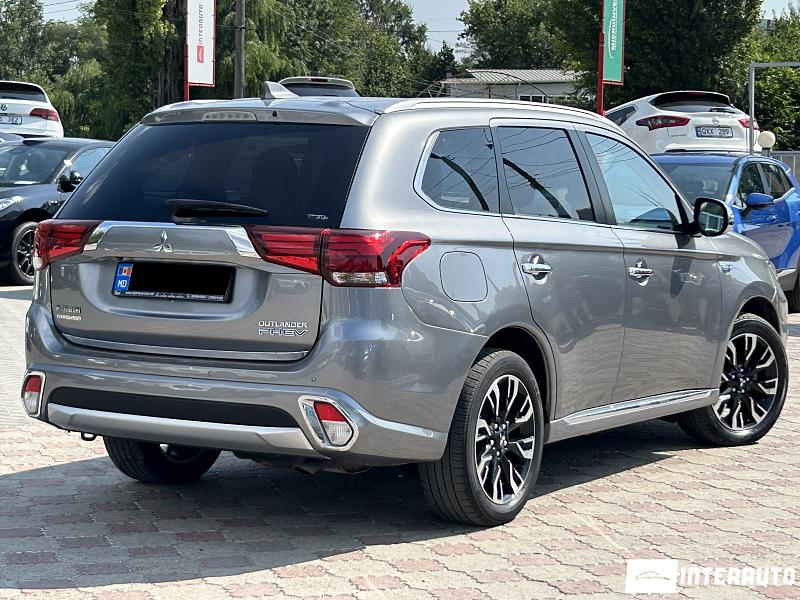 mitsubishi Outlander 2017