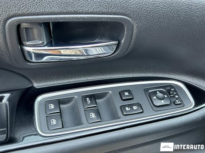 mitsubishi Outlander 2017