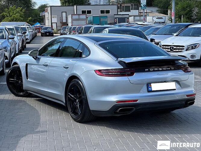 porsche Panamera 2017