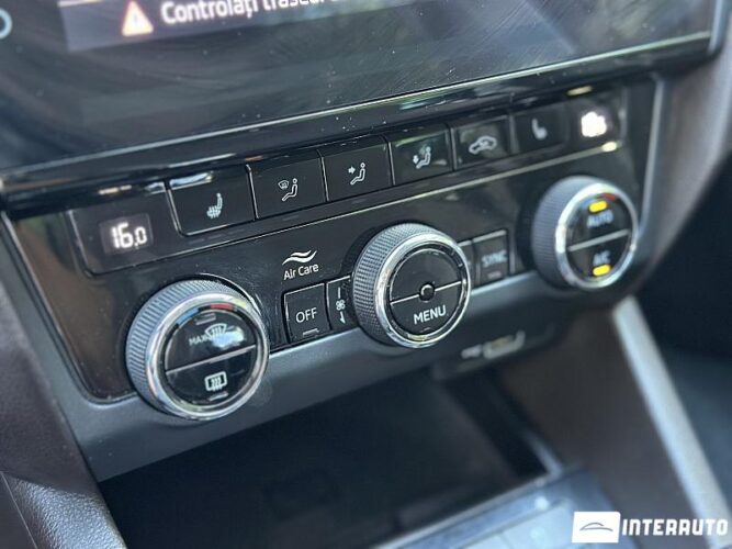 skoda Octavia Scout 2019