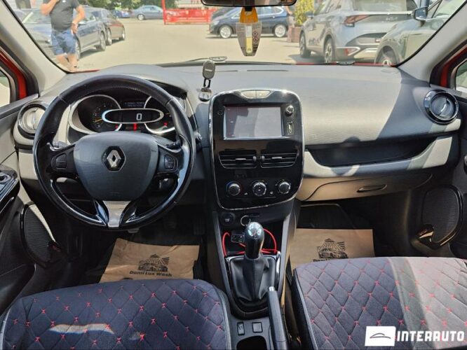 Renault Clio 37 renault Clio 2015