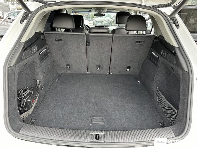 Audi Q5 61 audi Q5 2019