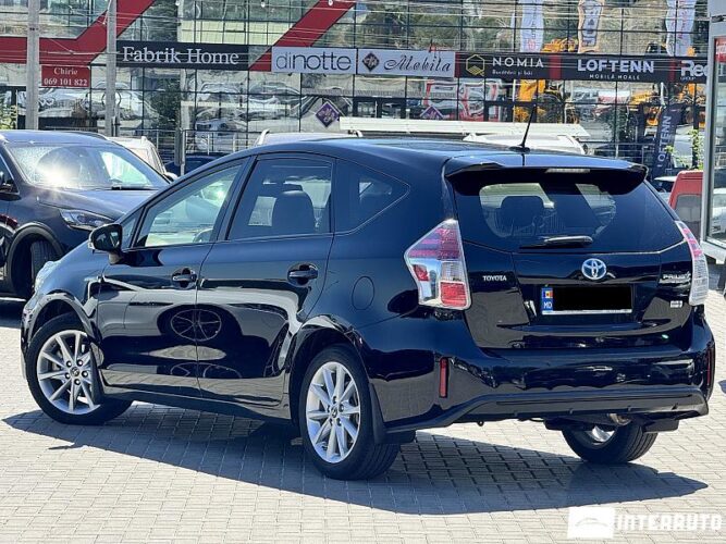 toyota Prius Plus / V 2017