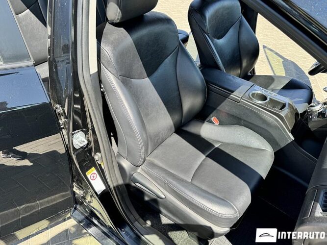 toyota Prius Plus / V 2017