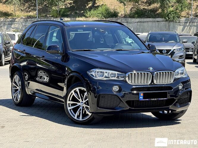 BMW X5 4.0e 2016 doar la InterAuto