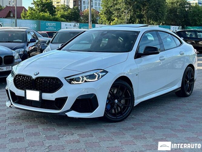 BMW M235i 2021 doar la InterAuto