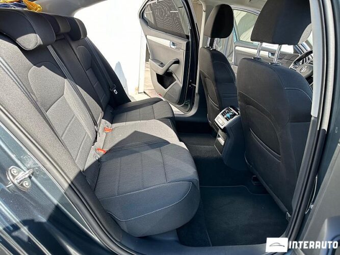 Skoda Superb 37 skoda Superb 2016