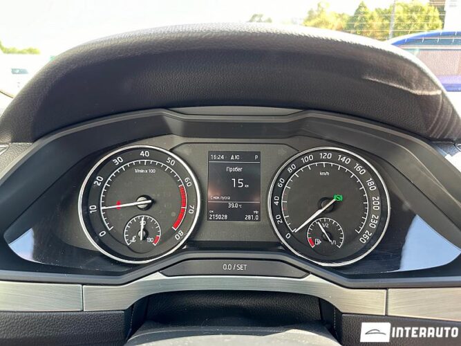 Skoda Superb 40 skoda Superb 2016