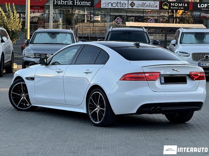 jaguar XE 2016