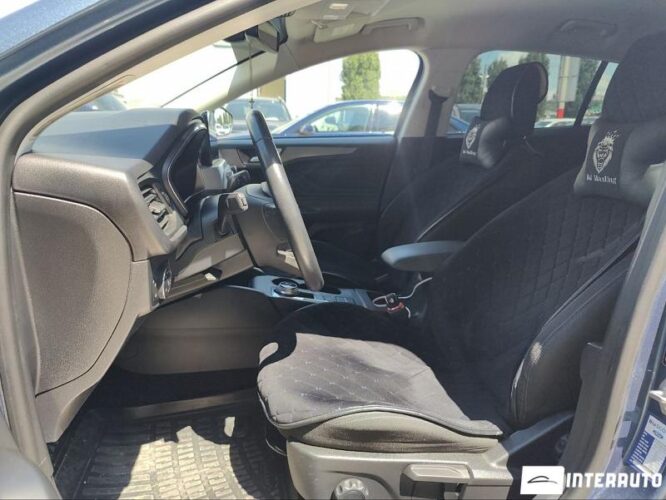 Ford Focus 32 ford Focus 2019