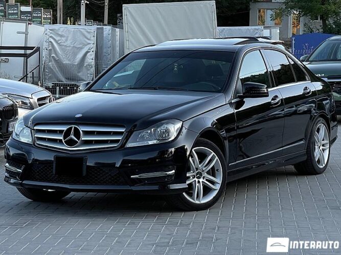 Mercedes C 250 2012 doar la InterAuto