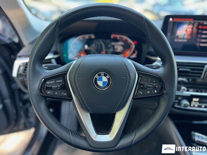 BMW 520 39 bmw 520 2021