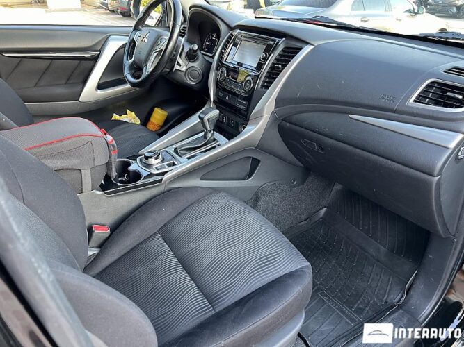 mitsubishi Pajero Sport 2016