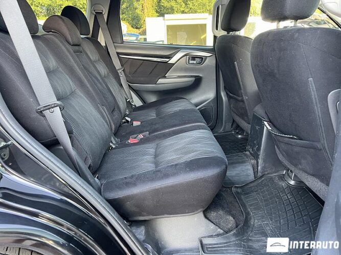 mitsubishi Pajero Sport 2016