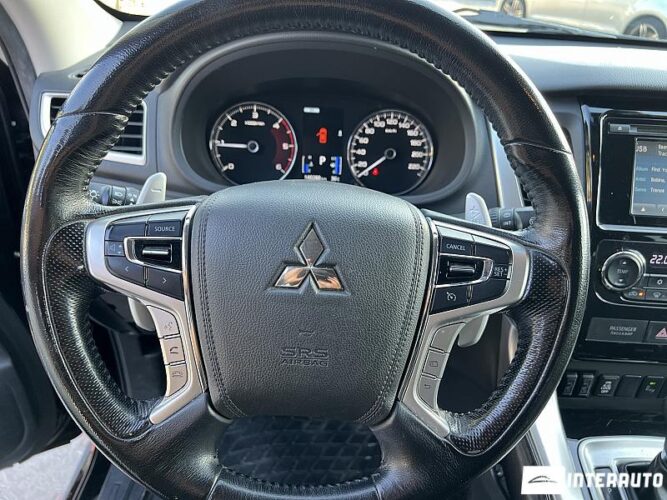 mitsubishi Pajero Sport 2016