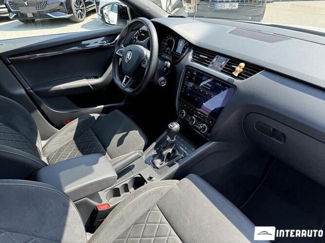 Skoda Octavia RS 51 skoda Octavia RS 2017