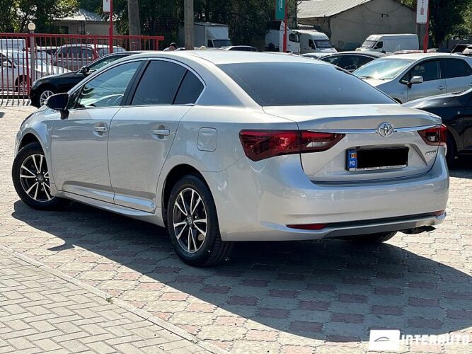 toyota Avensis 2016