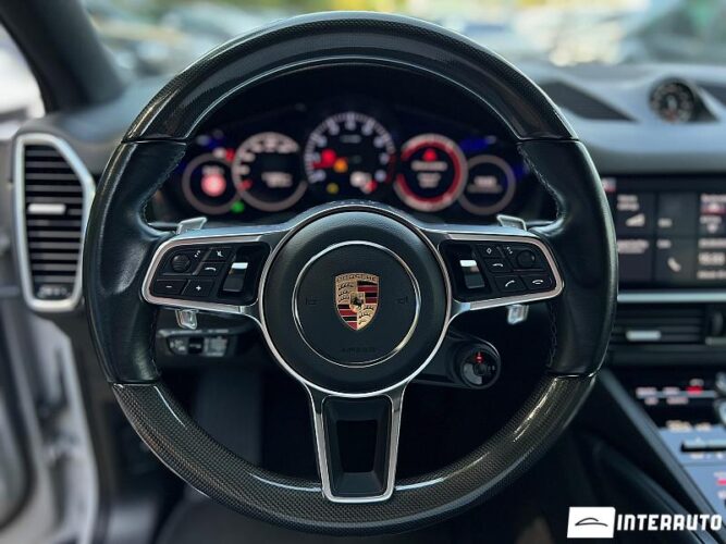 porsche Cayenne Coupe 2020