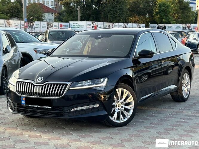 Skoda Superb 2020 doar la InterAuto