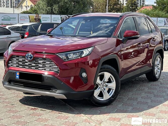 Toyota Rav-4 2018 doar la InterAuto