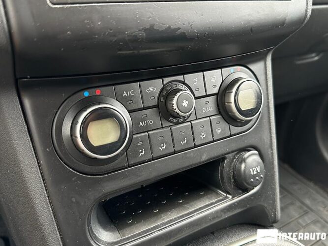 nissan Qashqai+2 2010