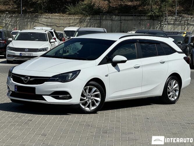opel Astra 2020