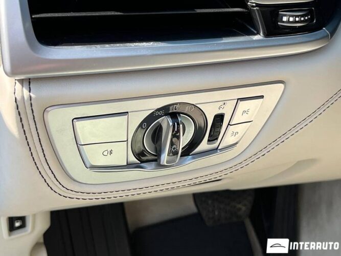 BMW 745e 49 bmw 745e 2020