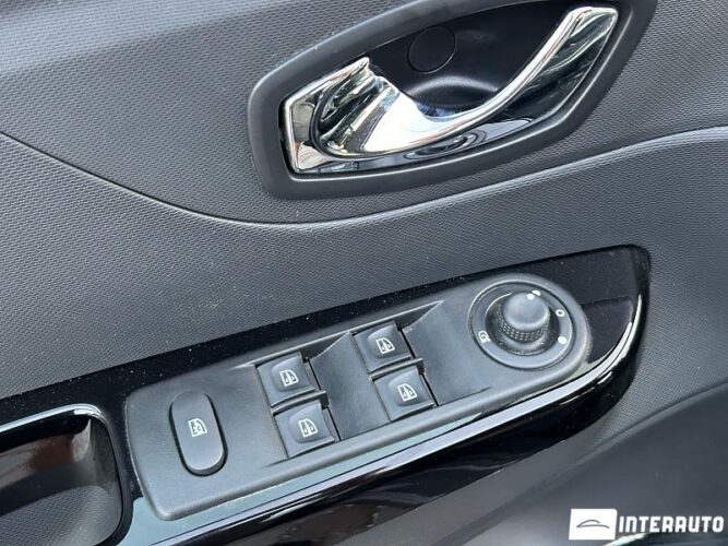 Renault Captur 39 renault Captur 2016