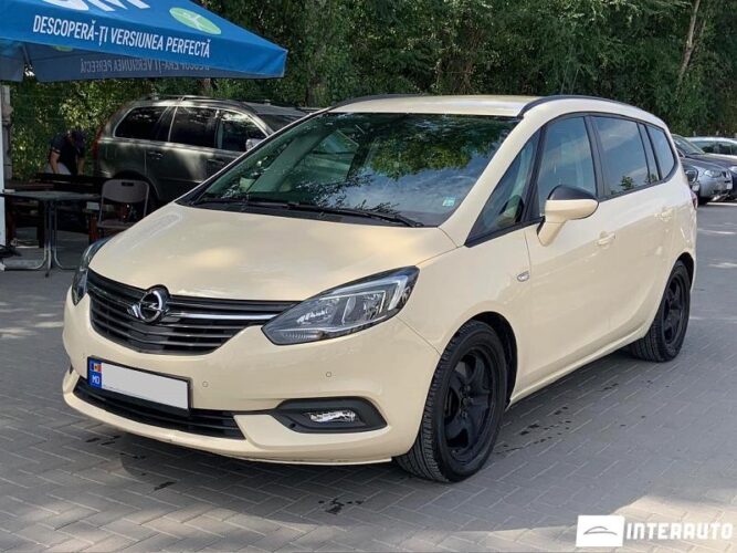 Opel Zafira 2018 doar la InterAuto