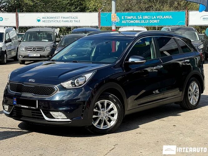 Kia Niro 2016 doar la InterAuto