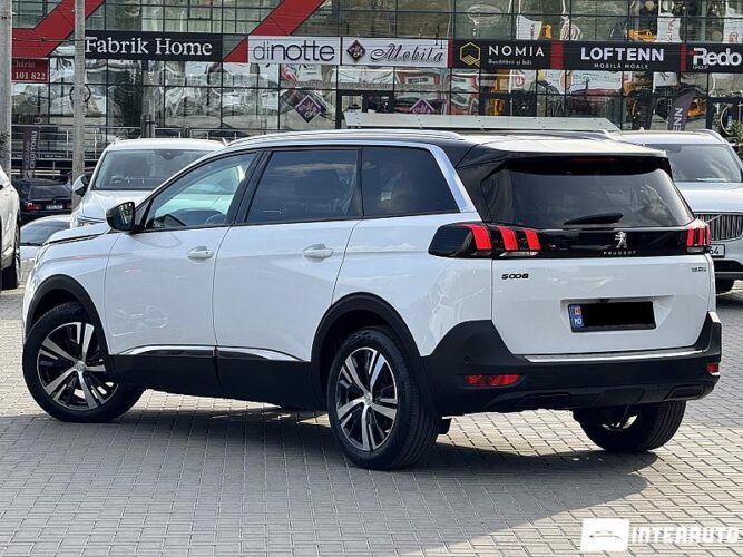 peugeot 5008 2020