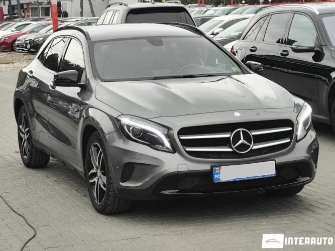 mercedes GLA 180 2015