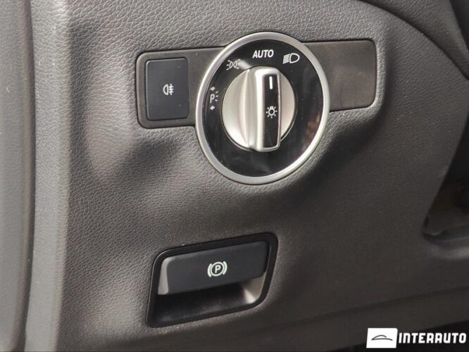 mercedes GLA 180 2015