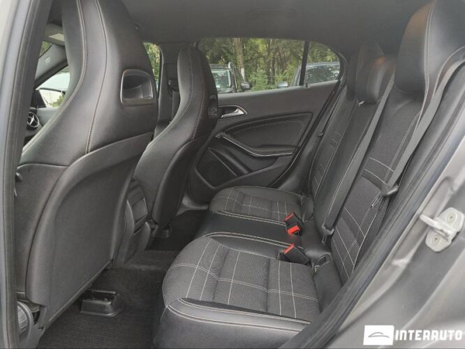 mercedes GLA 180 2015