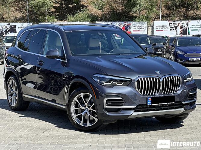 BMW X5 4.5e 2021 doar la InterAuto