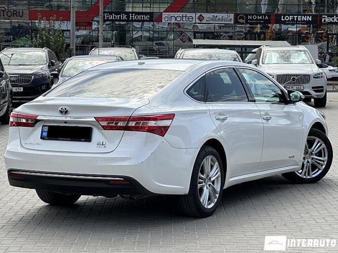 toyota Avalon 2013