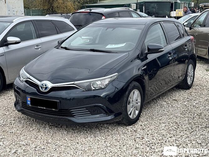 toyota Auris 2016