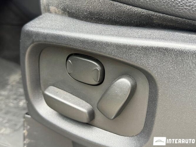 land rover Discovery 2012